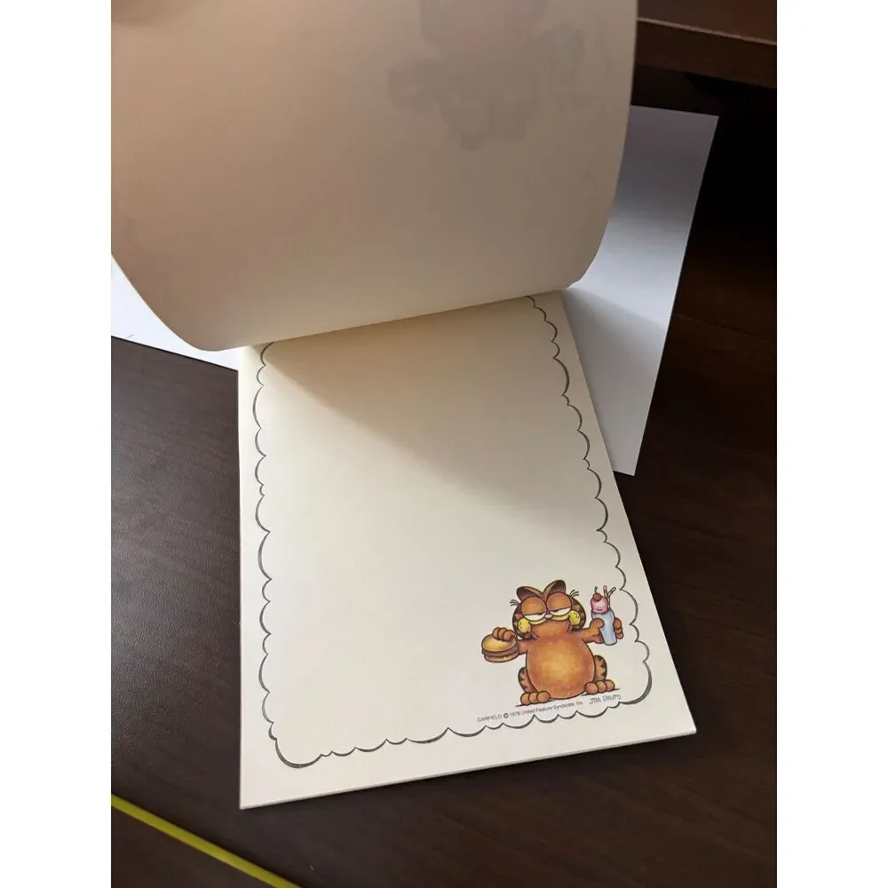 Retro Vintage 1970's Garfield Gift set